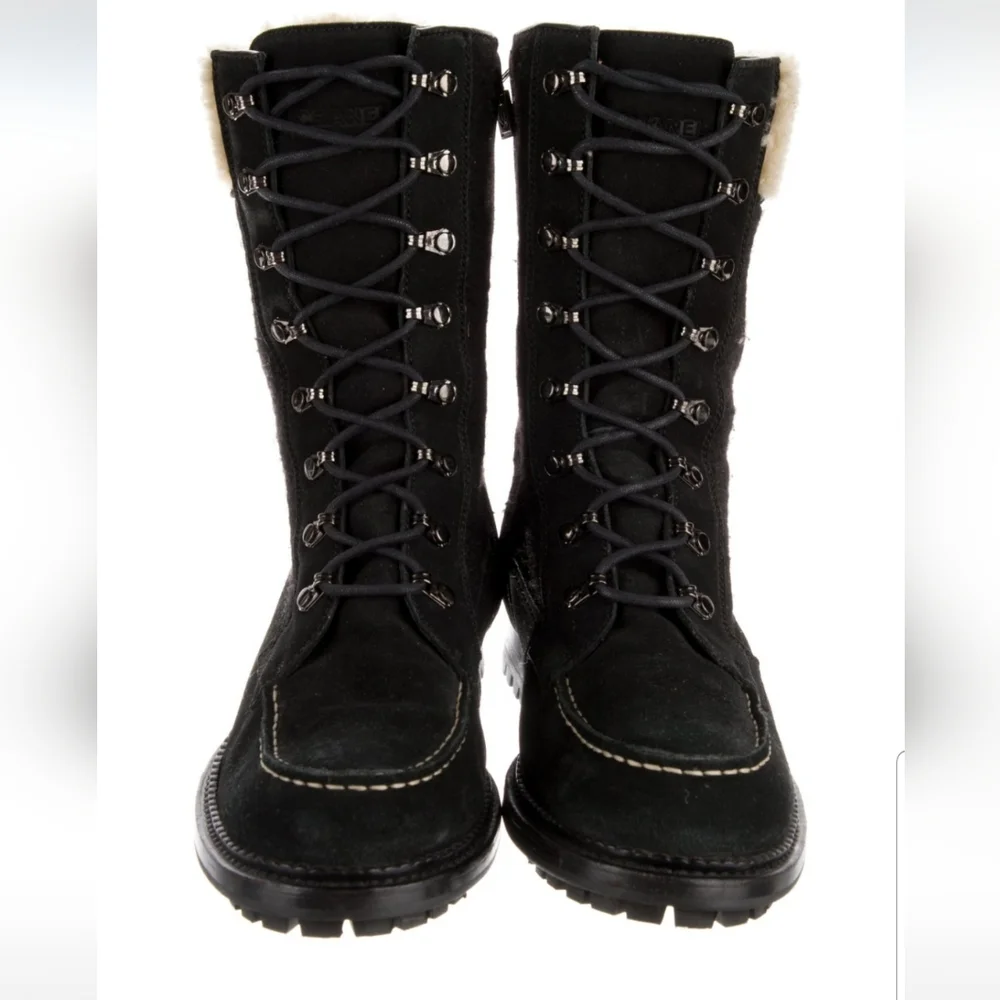 Chanel CC logo   Padlock  Winter Boots - Picture 3 of 9